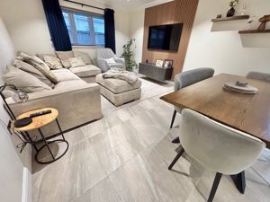 Lounge area- click for photo gallery